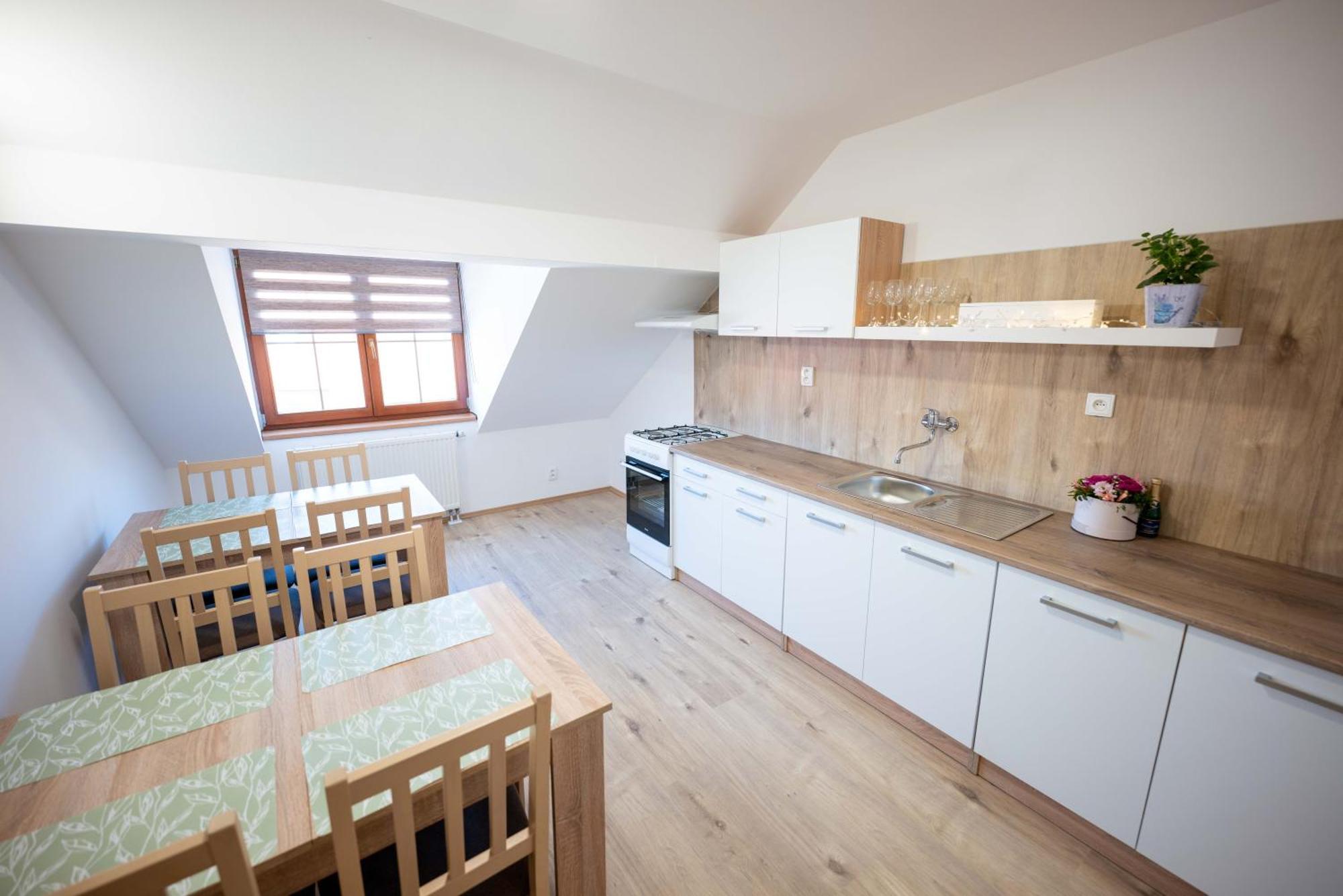 Papi Apartman Valtice Eksteriør bilde